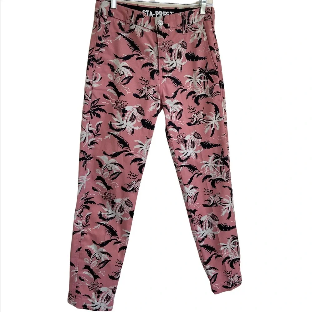 Levi’s Hawaiian Print Tapered Jeans